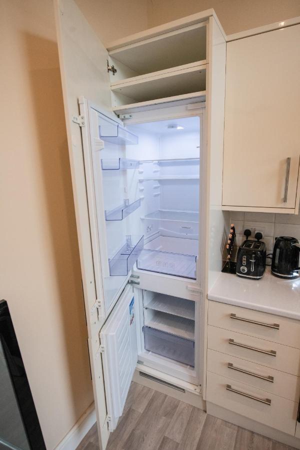 Charming 2-Bedroom Flat In Shepherd'S Bush, Near Hammersmith Λονδίνο Εξωτερικό φωτογραφία