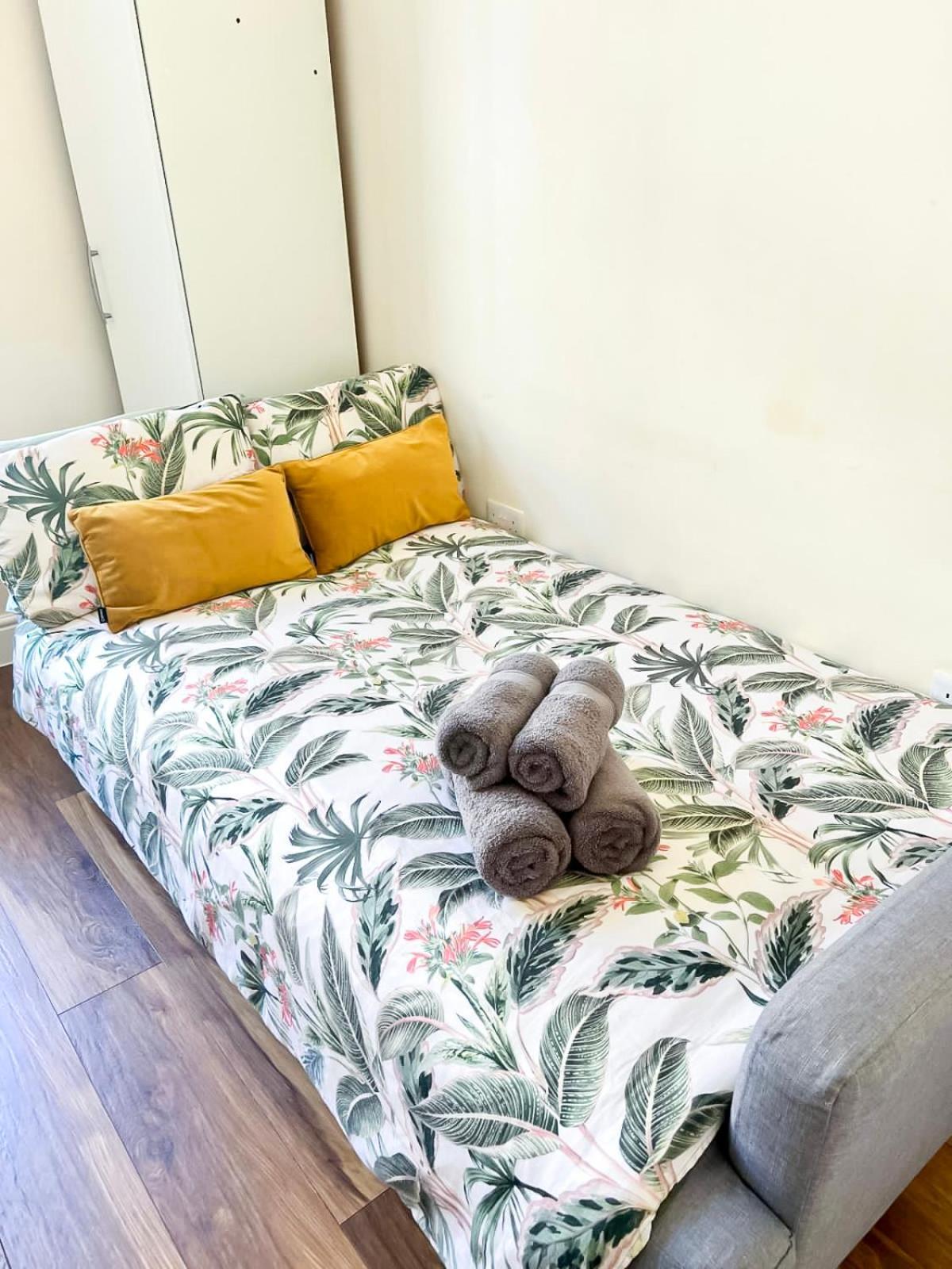 Charming 2-Bedroom Flat In Shepherd'S Bush, Near Hammersmith Λονδίνο Εξωτερικό φωτογραφία