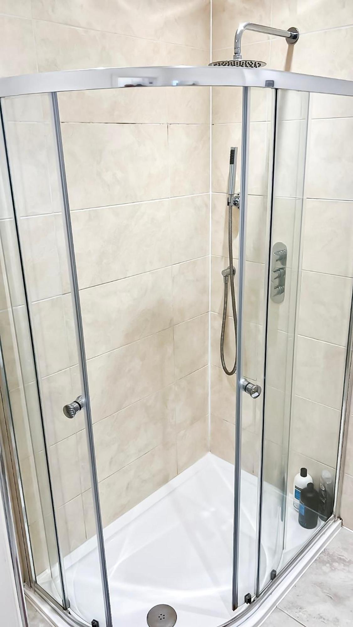 Charming 2-Bedroom Flat In Shepherd'S Bush, Near Hammersmith Λονδίνο Εξωτερικό φωτογραφία